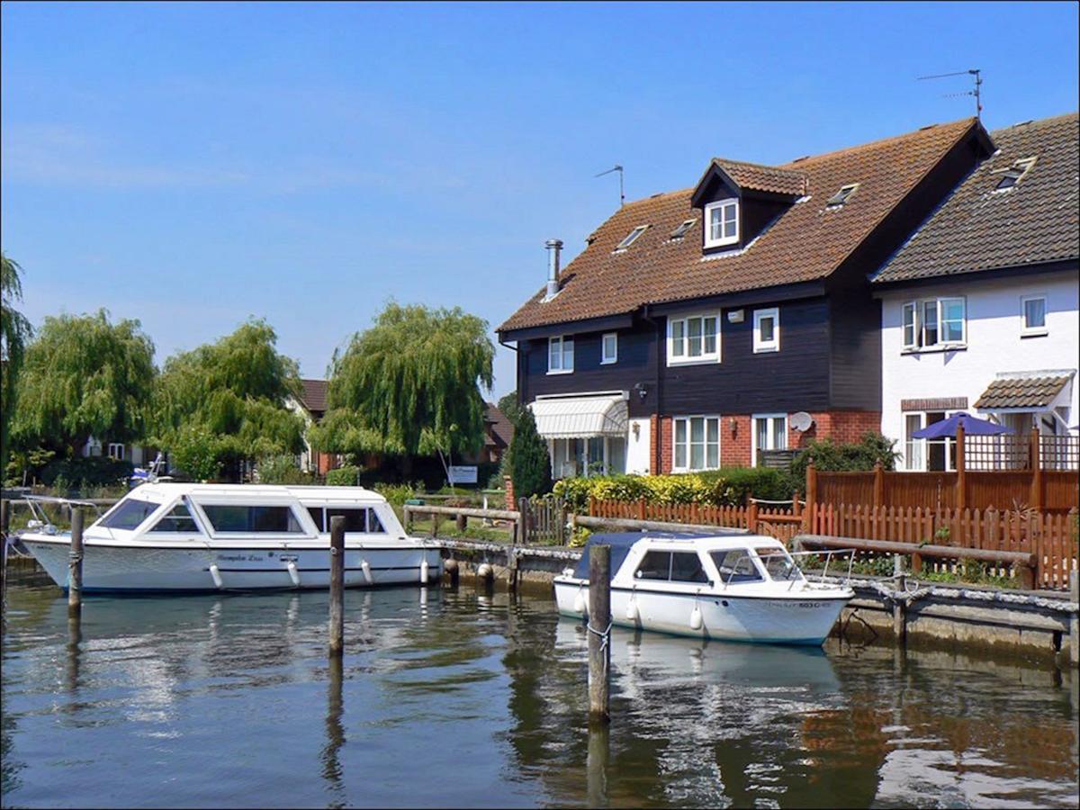 The White Lady Bed & Breakfast Worstead Exterior photo